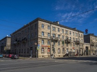 Primorsky district, st Savushkin, house 19. Apartment house