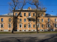 Primorsky district, Savushkin st, house 31. Apartment house