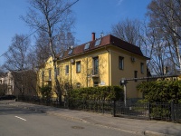 Primorsky district, Dibunovskaya st, house 11 к.1. Apartment house