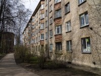 Primorsky district, st Matrosa zheleznyaka, house 45. Apartment house