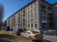 Primorsky district, Novosibirskaya st, 房屋 18/5. 公寓楼