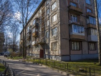 Primorsky district, Novosibirskaya st, 房屋 1. 公寓楼