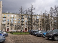 Primorsky district, Novosibirskaya st, 房屋 6. 公寓楼