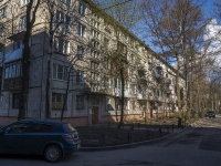 Primorsky district, st Novosibirskaya, house 11. Apartment house