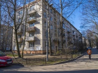 Primorsky district, Novosibirskaya st, 房屋 13. 公寓楼