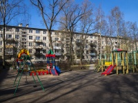 Primorsky district, Novosibirskaya st, 房屋 19. 公寓楼