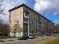 Primorsky district, st Omskaya, house 22. Apartment house