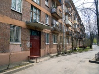 Приморский район, улица Омская, дом 27. многоквартирный дом