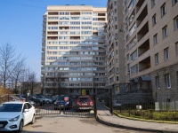 Приморский район, улица Стародеревенская, дом 6 к.1. многоквартирный дом