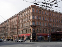 Central district, Nevsky avenue, 房屋 47. 公寓楼