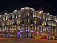 Central district, Nevsky avenue, 房屋 50. 公寓楼