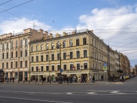 隔壁房屋: avenue. Nevsky, 房屋 94. 公寓楼