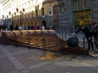 Central district, Фонтан-каскад «Вращающийся шар»Nevsky avenue, Фонтан-каскад «Вращающийся шар»