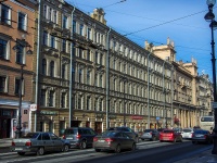Central district, Nevsky avenue, 房屋 109. 公寓楼