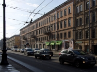 Central district, Nevsky avenue, 房屋 111/3. 公寓楼