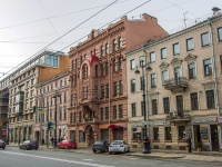 Central district, Nevsky avenue, house 129. Apartment house