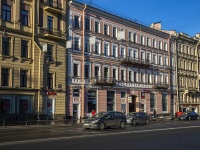 neighbour house: avenue. Nevsky, house 81. Apartment house