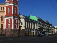 Central district, Nevsky avenue, house 31. office building
