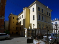 Центральный район, улица Фурштатская, дом 7-9. многофункциональное здание