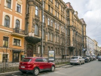 Central district, st Mayakovsky, house 36-38. Apartment house