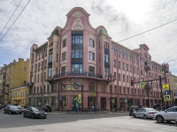 Central district, st Vosstaniya, house 19. Apartment house