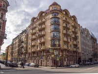 Central district, Vosstaniya st, house 42А. Apartment house