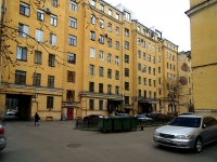 Central district, Tavricheskaya st, house 31-33. Apartment house
