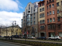 Central district, Chernyshevsky avenue, 房屋 4 ЛИТ А. 公寓楼