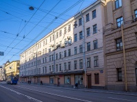 Central district, avenue Suvorovskiy, house 2. Apartment house