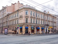 Central district, Suvorovskiy avenue, house 3/5. Apartment house