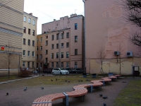 Central district, Suvorovskiy avenue, house 7. Apartment house