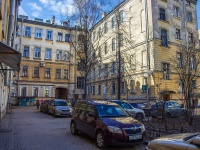 Central district, Suvorovskiy avenue, house 39. Apartment house