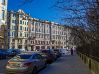 Central district, Suvorovskiy avenue, 房屋 47. 公寓楼