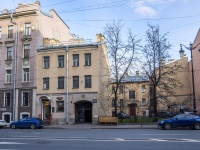 Central district, avenue Suvorovskiy, house 55. Apartment house