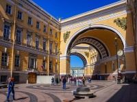 Central district, 法院 Санкт-Петербургский гарнизонный военный суд, Dvortsovaya square, 房屋 10