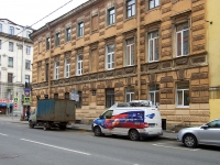 Central district, Baskov alley, house 11. Apartment house