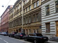 Central district, alley Baskov, house 35. Apartment house