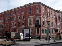 Central district, 学校 №300, Bolshaya Moskovskaya st, 房屋 10