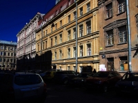Central district, Bolshaya Moskovskaya st, 房屋 12. 公寓楼