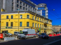Central district, Zagorodny avenue, house 1. office building
