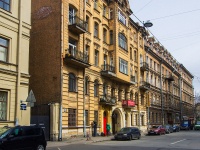 Central district, Kovenskij alley, house 14. Apartment house