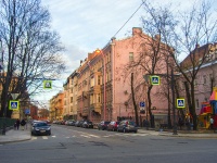 Central district, Kovenskij alley, house 19-21. office building