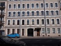 Central district, Gangutskaya st, house 6. Apartment house