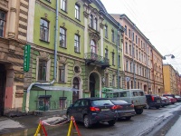 Central district, Dmitrovskij alley, house 8. Apartment house
