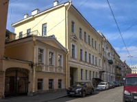 Central district, Dmitrovskij alley, house 15. Apartment house