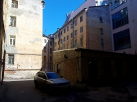 Central district, Dostoevsky st, house 24. Apartment house