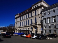 Central district, Ostrovsky square, house 2А. office building