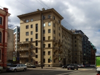 Central district, st Tverskaya, house 3. Apartment house