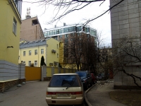 Central district, Kaluzhsky alley, house 3. office building