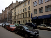 Central district, st Kolomenskaya, house 31. Apartment house